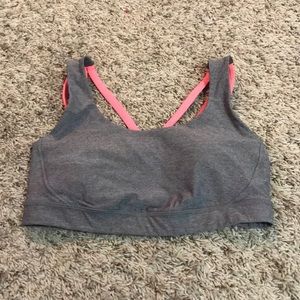 Lululemon Energy Sports Bra 😍 size 8